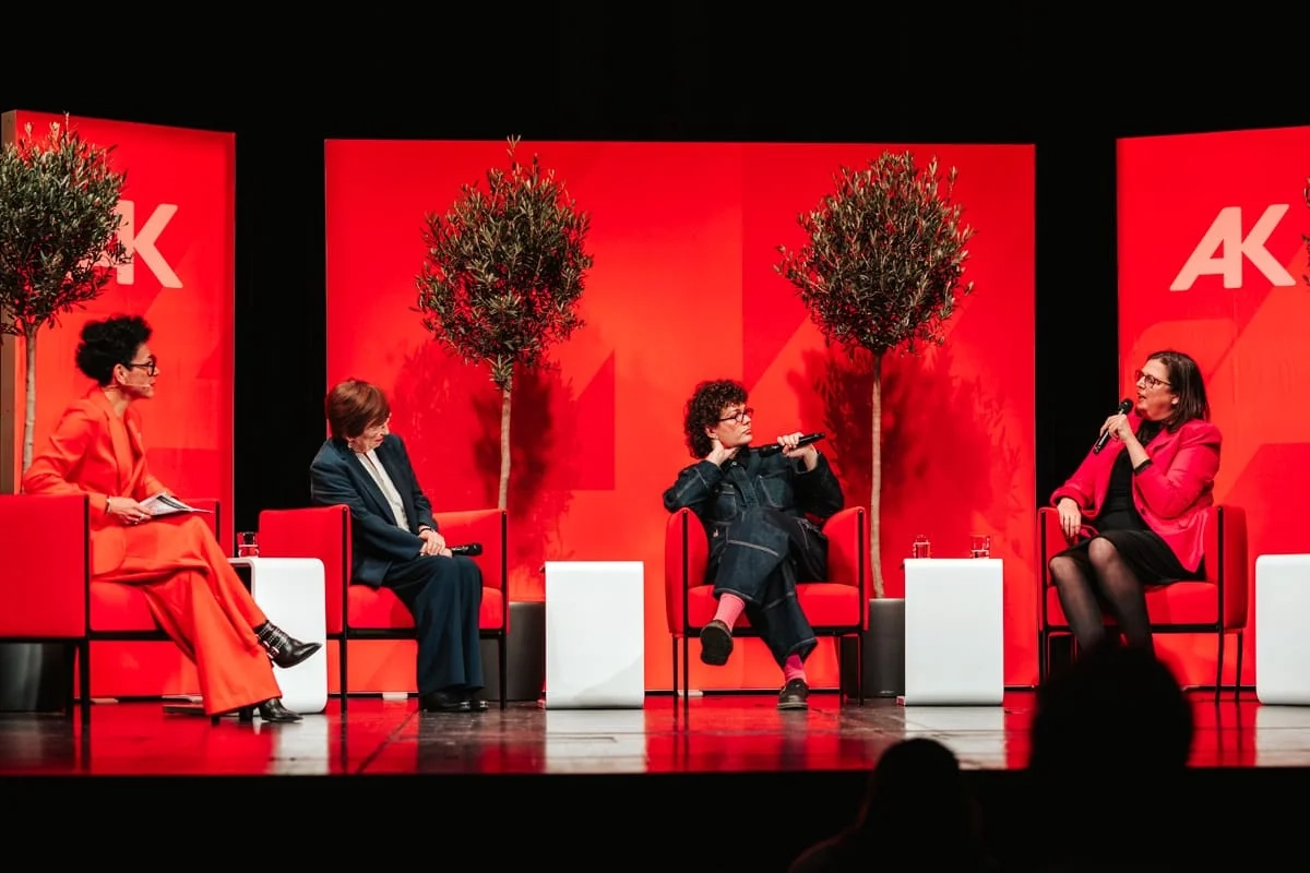 Dr. Alexandra Singer bei einem Event