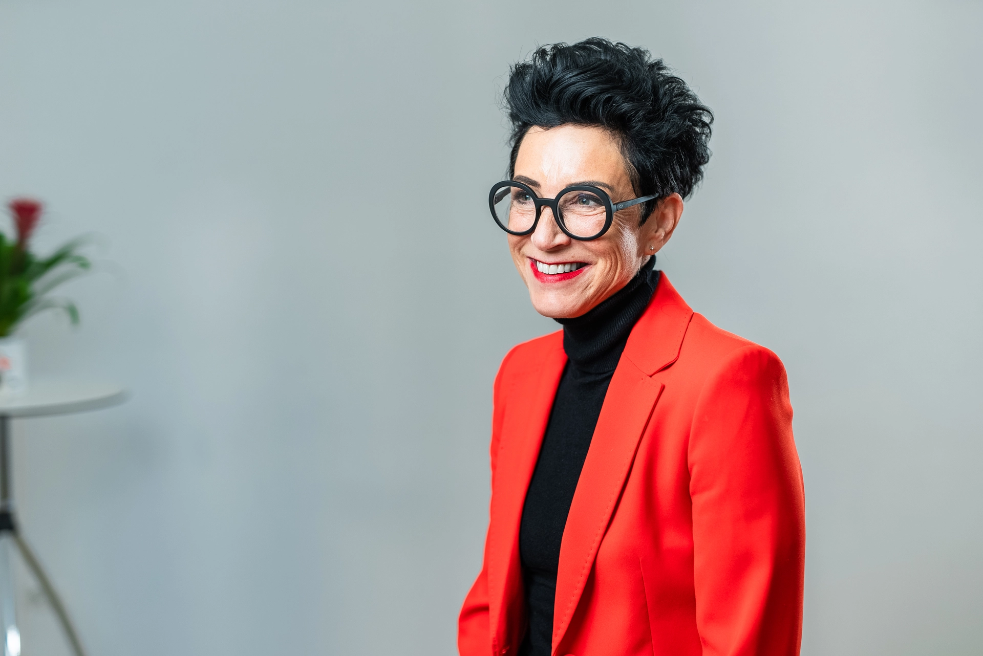 Dr. Alexandra Singer